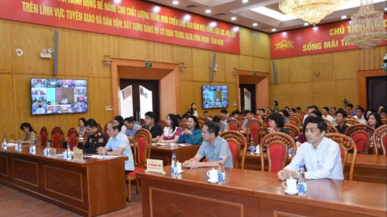 6-6-quang-canh-hoi-nghi-tai-diem-cau-ban-tuyen-giao-va-dan-van-trung-uong-9972.jpg