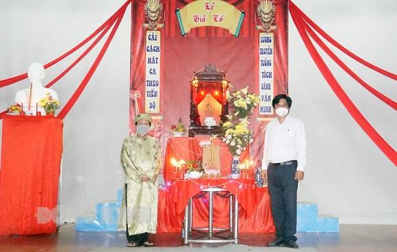 Đoàn Nghệ thuật Cải lương Bến Tre kỷ niệm Ngày Sân khấu Việt Nam
